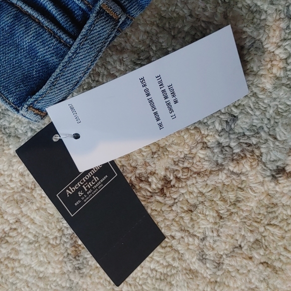 Mom jean shorts - Picture 3 of 3